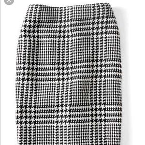 Liz Claiborne Size 8 Skirt